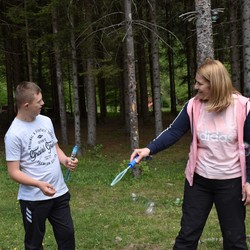 Bambini e bambine, saliamo insieme sul monte Konjuh! Immagine 7